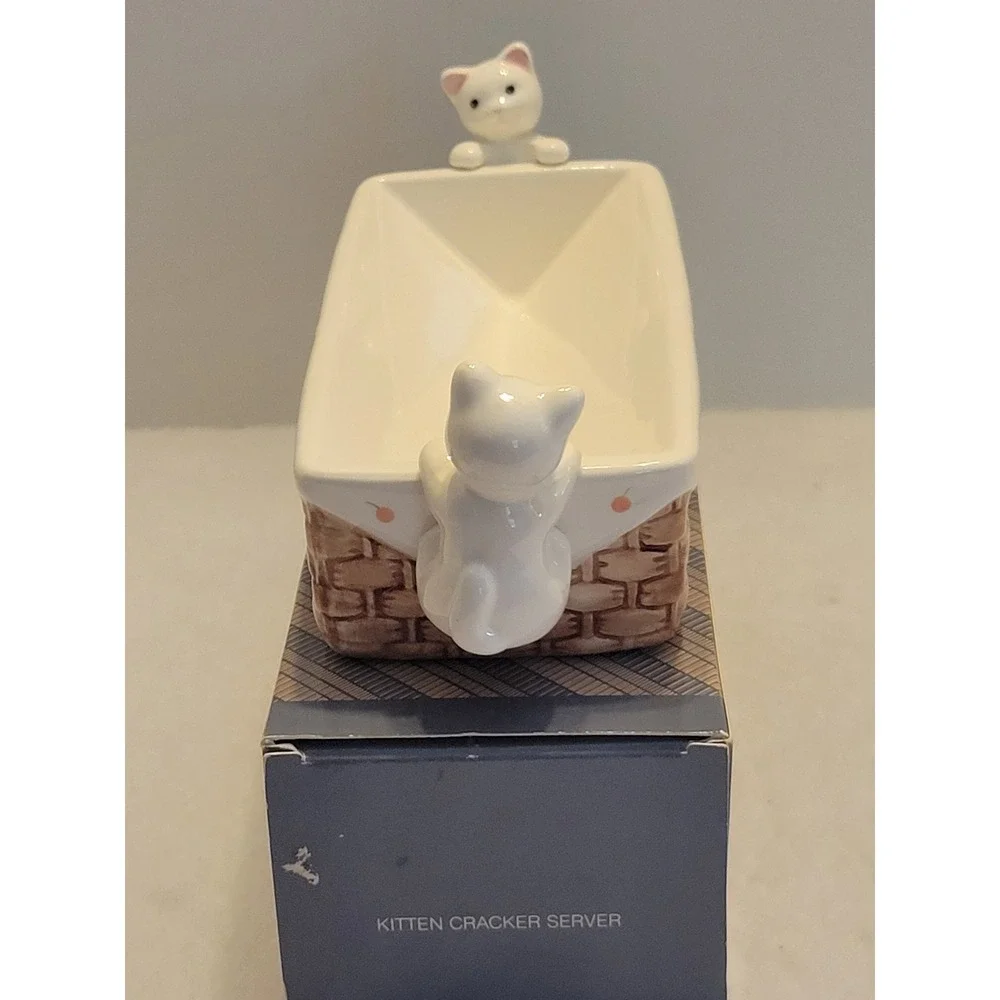 Vtg Avon Kitten Cracker Server Ceramic Basket Dish Farmhouse Decor White Brown